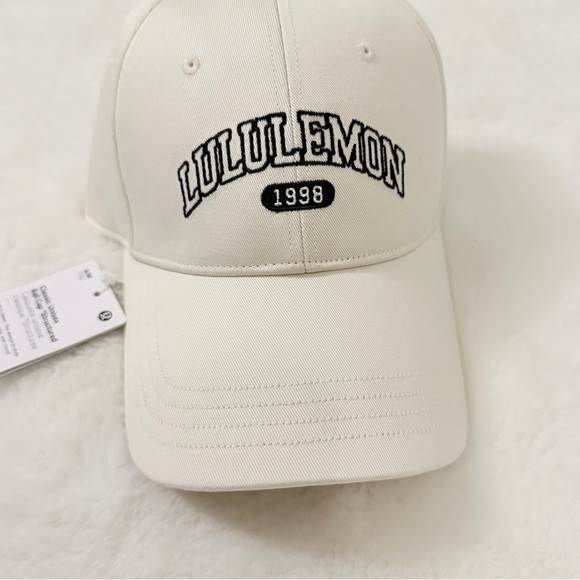 Lululemon Classic Unisex Cream Ball Cap Structure main image 6
